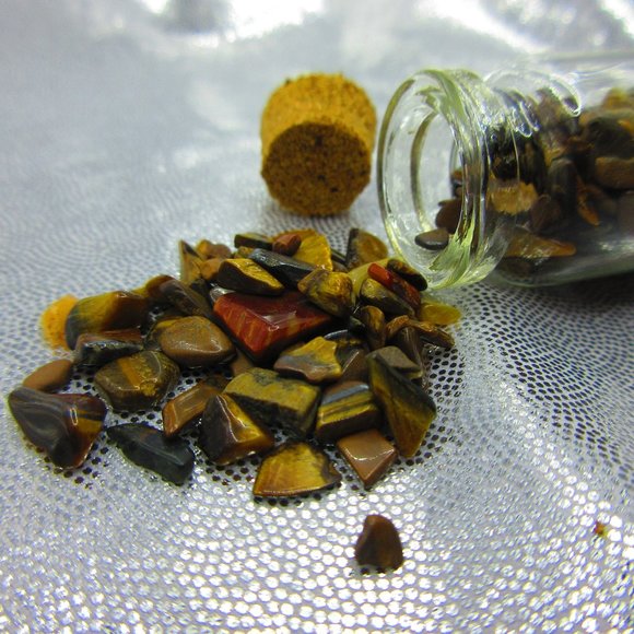 Tiger Eye Gemstone Chips In A Bottle Embellishments Natural Semi Precious - Picture 1 of 3